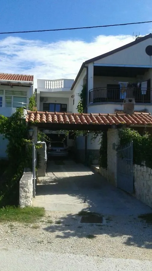 Apartment Danica Ljubač